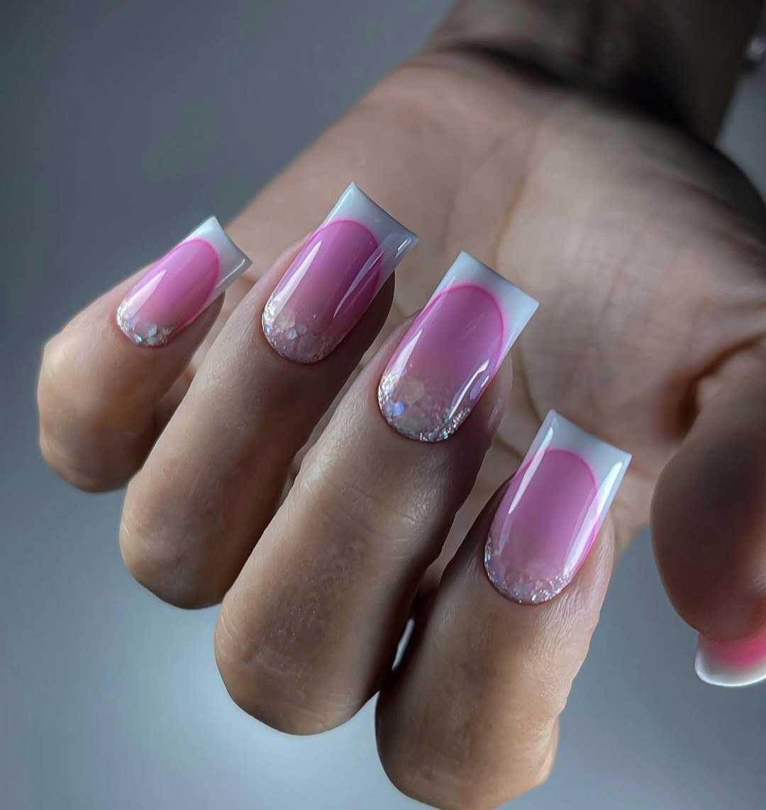 Unghii cu gel/pedichiur/Semipermanentă
