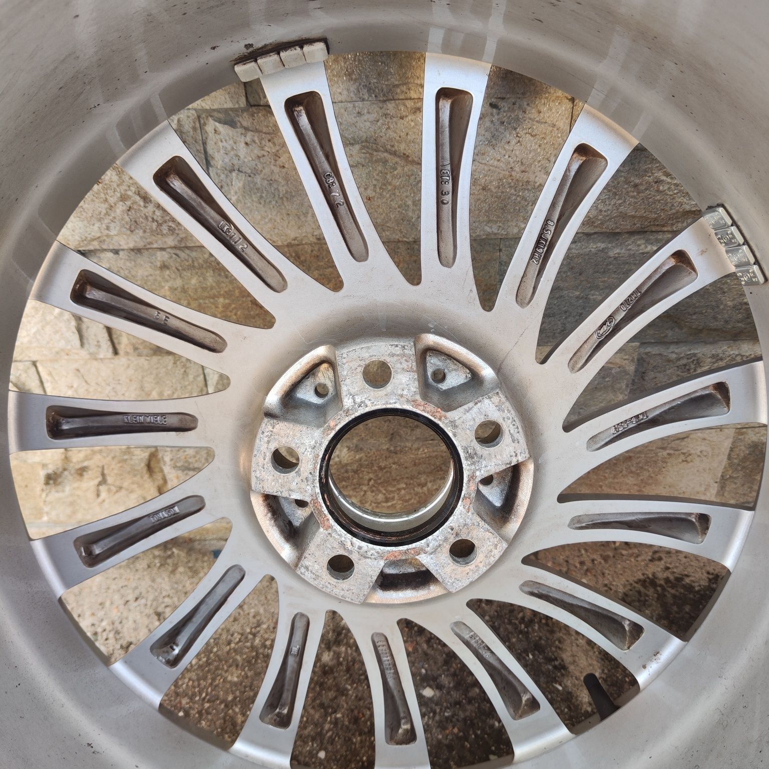 Джанти за  Mercedes Audi VW - Tomason  19" 5x112 / Гуми 245/40/19 Brid