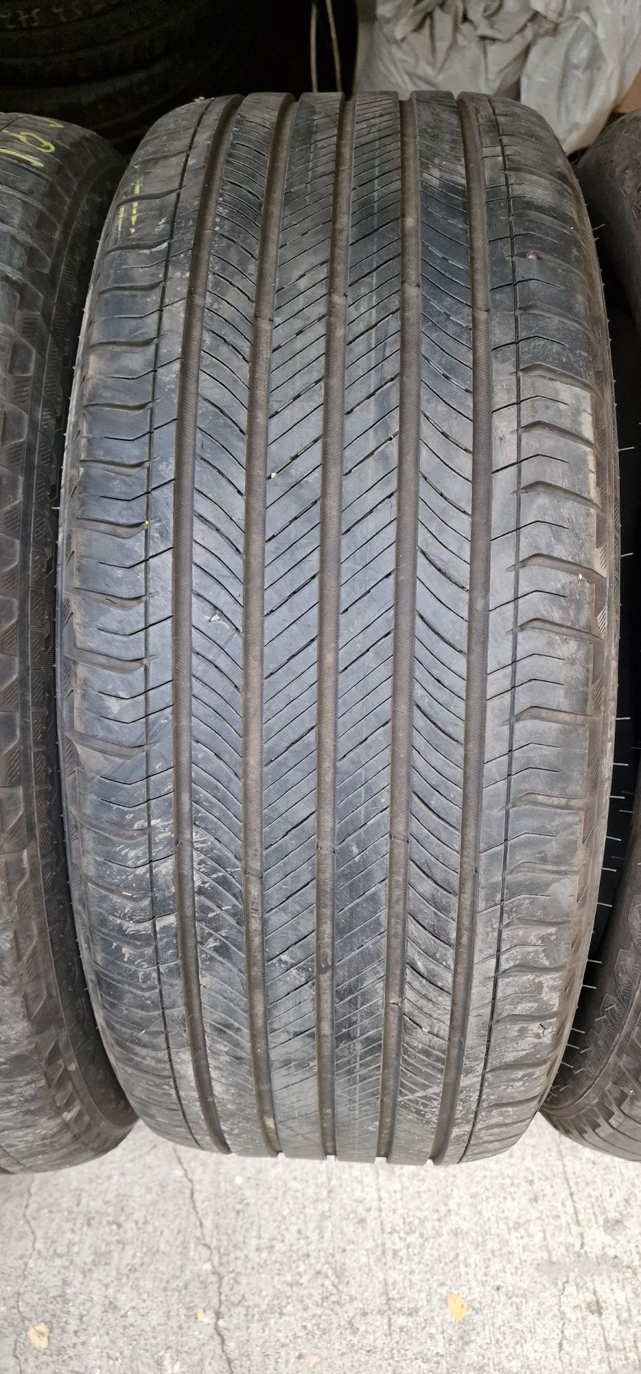 275/50/21 Michelin Primacy All season LR