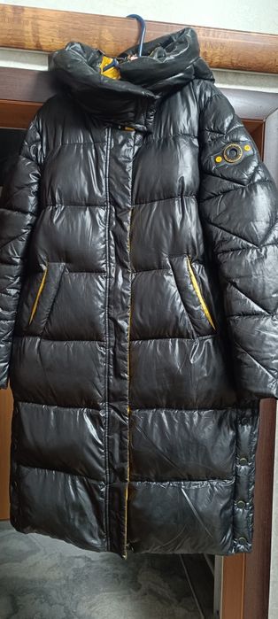 Продам пуховик женский