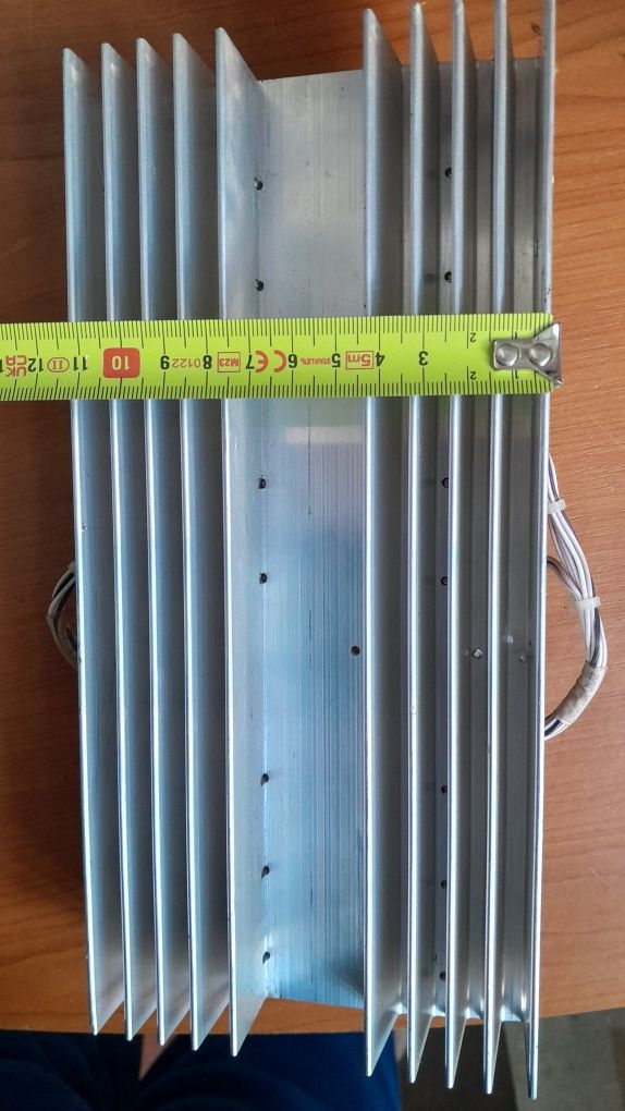 Radiator aluminiu