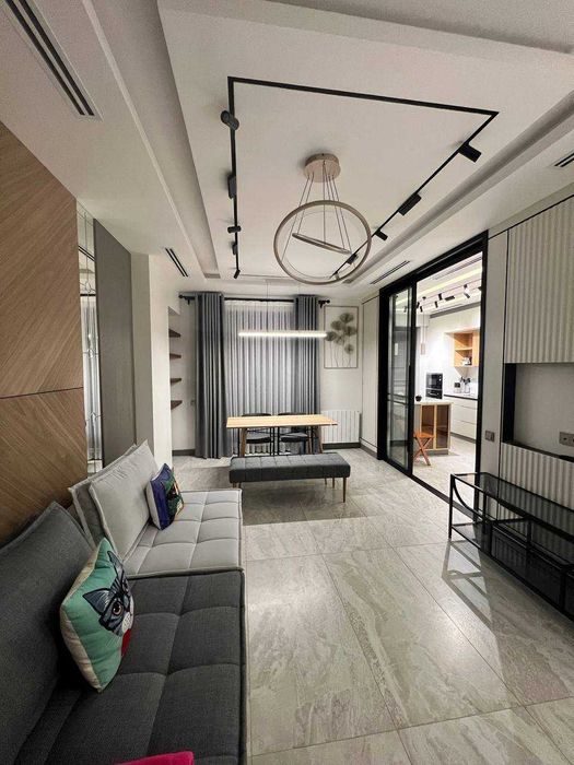 Сдаётся 2х ком-я квартира в Акай сити "Akay Sity"с утеплённой террасой