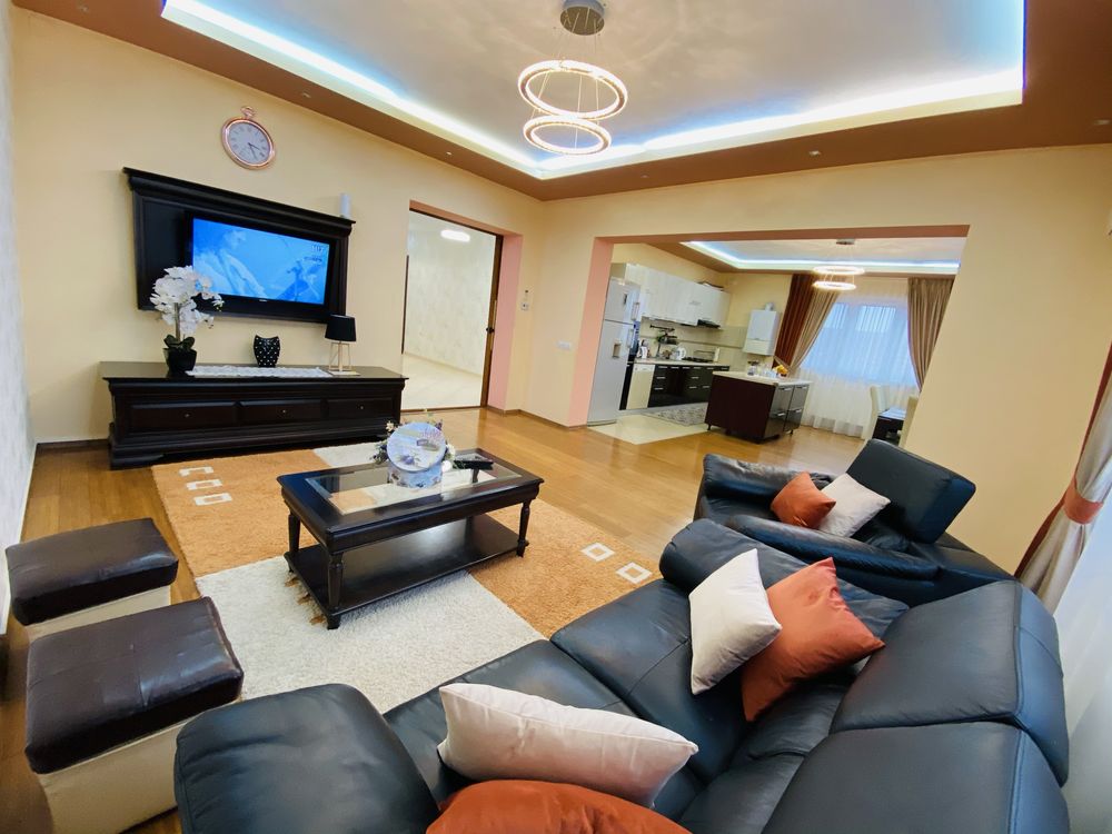 Inchiriez apartament la vila in Turnisor