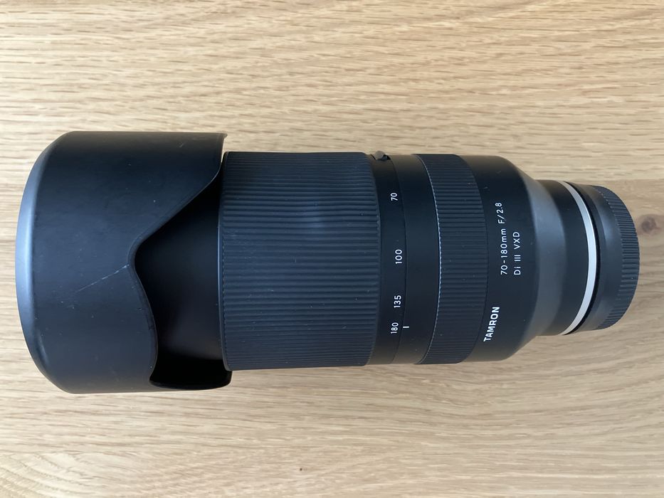 Obiectiv tamrom 70-180 mm 2.8