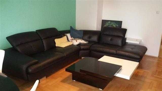 Дава се под наем Двустаен апартамент в Бургас, Славейков - 57 кв.м за 244.8 € - Снимка #1