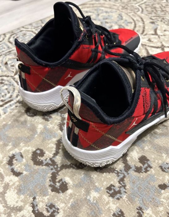 Adidasi Air Jordan Originali stare super buna