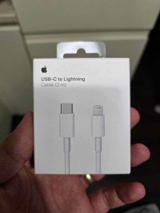 Apple USB-C to Lightning 2m Alb