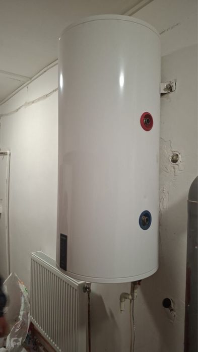 Vand boiler electric Gorenje 120 litri model GBK120ORRNC6 putere 2 kW
