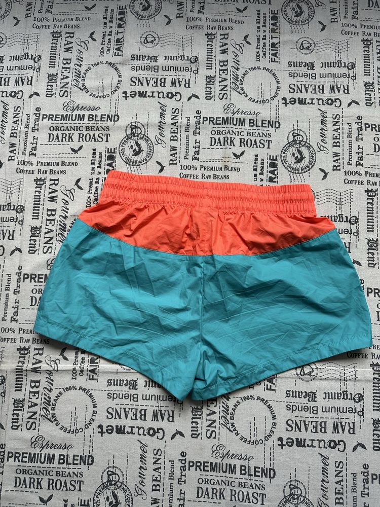 Nike original дамски къси гащи шорти.S