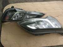 Faruri Fiat Ducato an 2016 + Skoda Fabia an 2011 cu suporti rupti