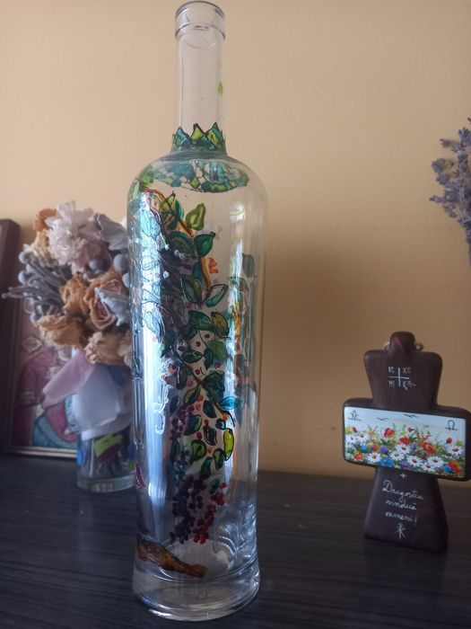 Vand vaze pictate. Preturile negociabile