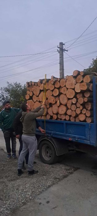 Vând lemne transport gratuit