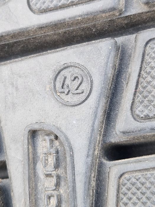 Vând pantofi de piele bărbați nr. 42