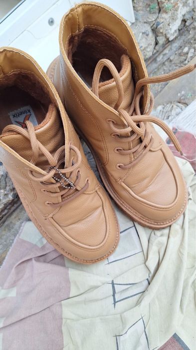 Женская обувь