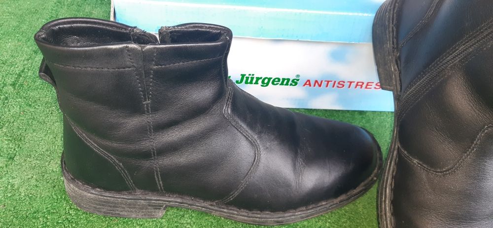 Vând ghete de iarna îmblănite Dr. Jürgens