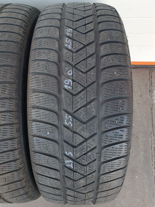 Зимни гуми 4 броя PIRELLI Scorpion 235 55 R19 дот 2519
