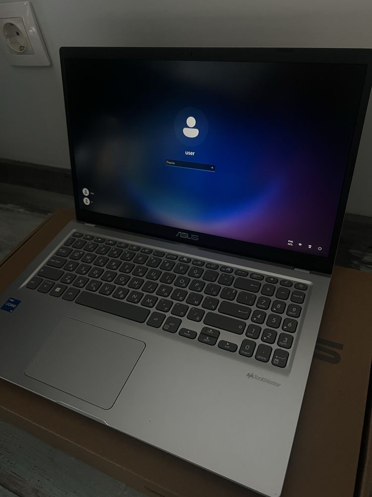 Asus X515EA-BQ511