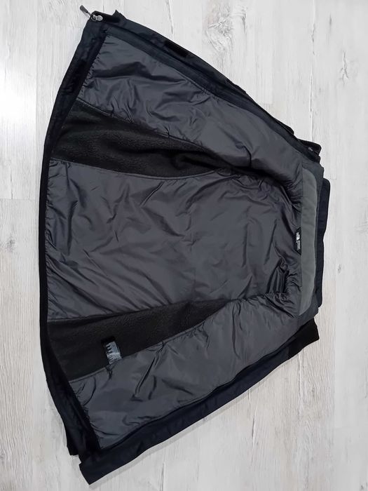 Set complet pt femei- Geacă The North Face DryVent cu polar/jachetă, M