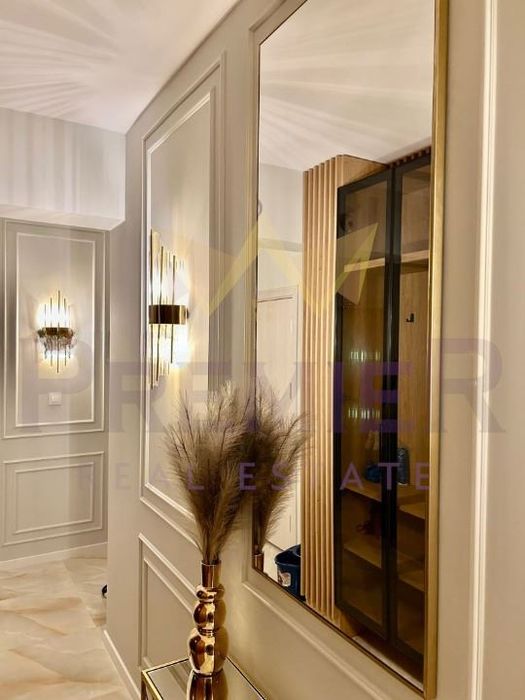 Дава се под наем Тристаен апартамент в Варна, Бриз - 110 кв.м за 1500 € - Снимка #8