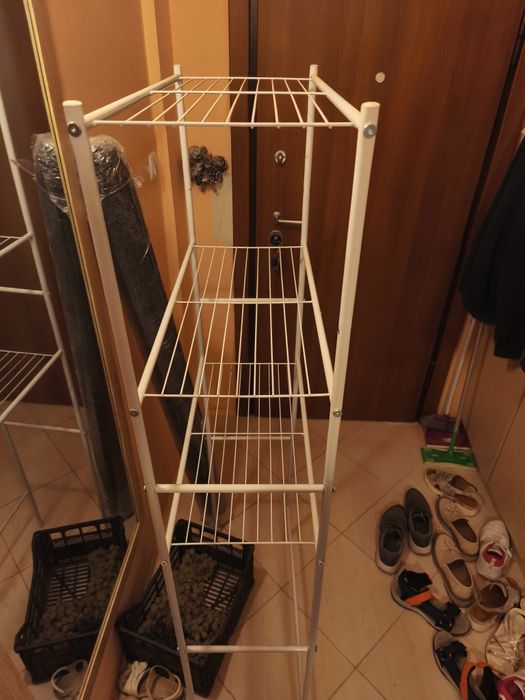 Етажерка за над пералня