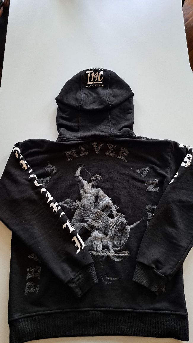 trap19 connection X peony hoodie