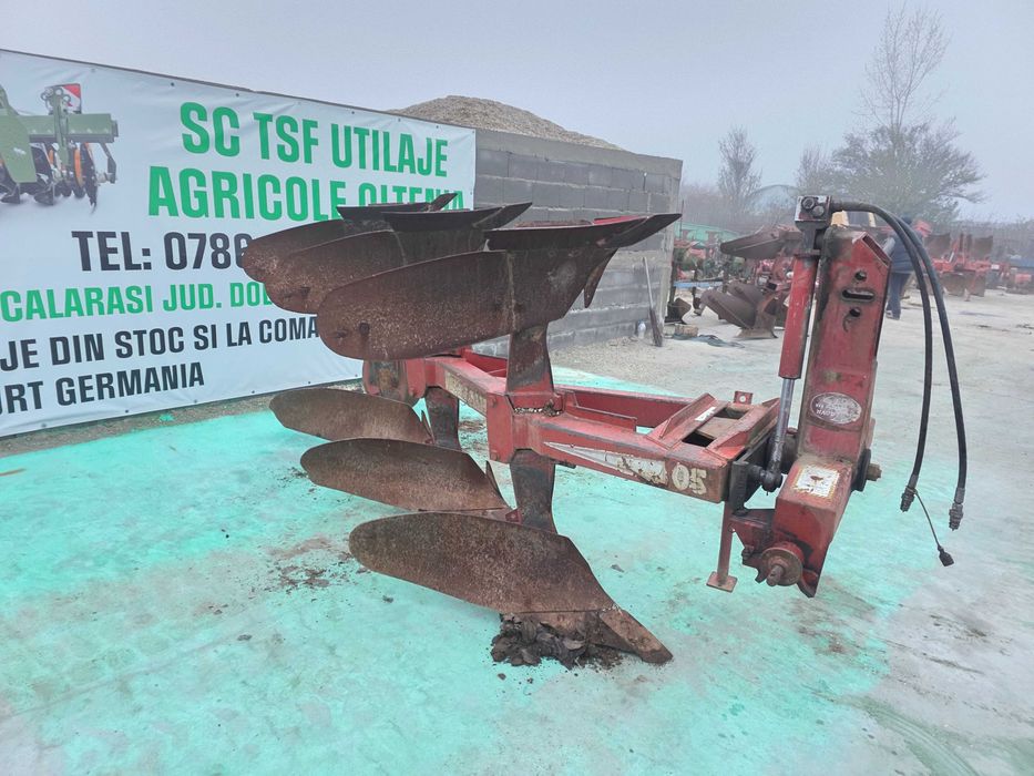 Plug Naud reversibil  cu 3 brazde