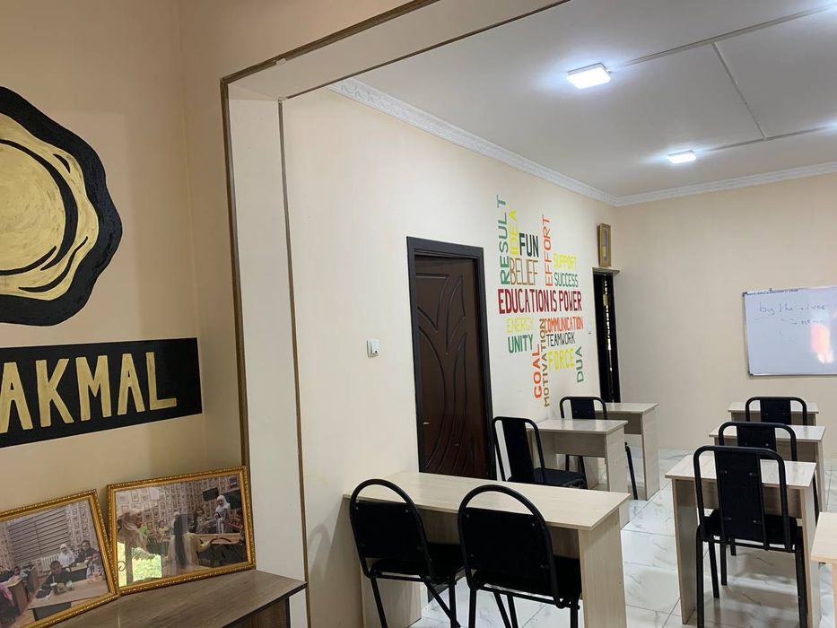 Kvartira sotiladi. 4 qavatli binoni 1 qavati