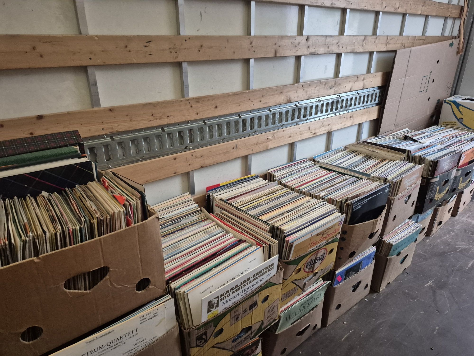 Lot 200LP [bucăți]Discuri Vinil colectie muzica clasică 1960-1990,

To
