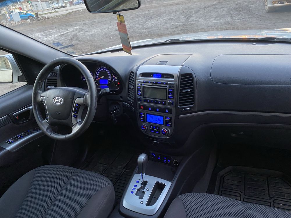 Hyundai santa fe avtomat 6skorosti - 197h.p.