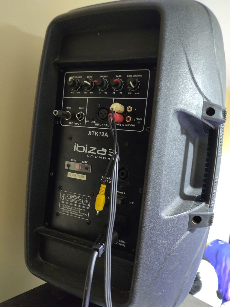 Vând boxa activă ibitza xtk12a