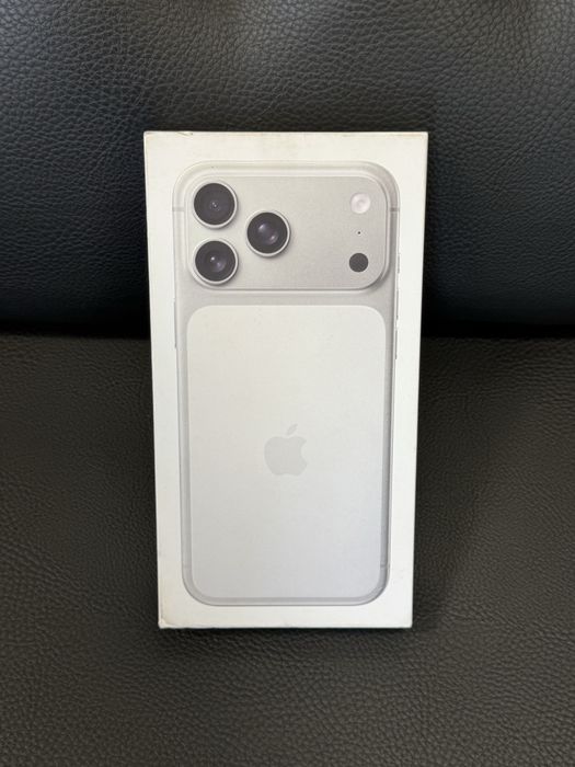 Продавам чисто нов iPhone 17 PRO MAX