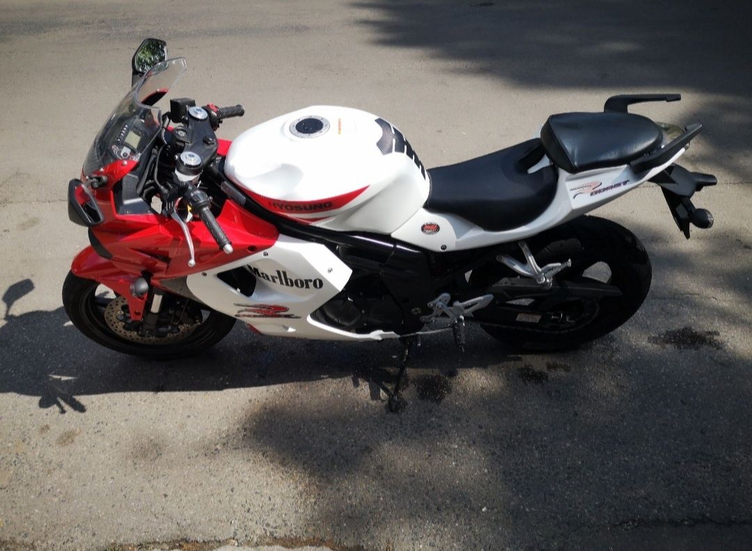 Hyosung GT 650R I Comet Limitata A2