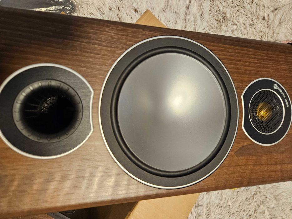 Monitor audio bronze 2 bookshelf speakers тонколони