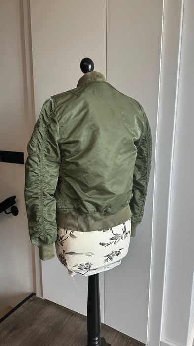 Alpha Industries Bomber Jacket MA-1 / XS / Pret initial 179€ = 895 lei