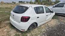 Dacia sandero ușa hayon stopuri bara spate punte roti luneta stâlp