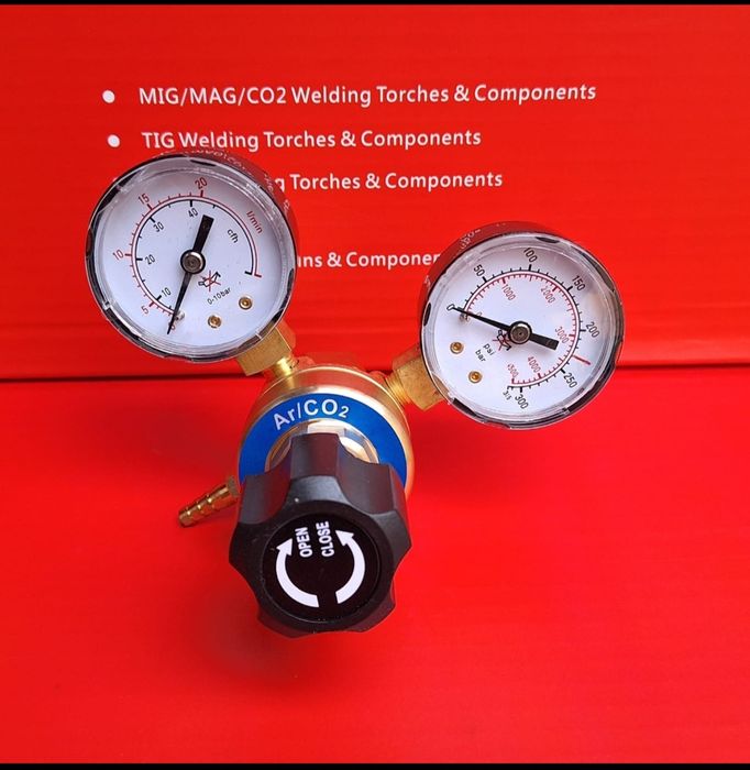 Бутилки газ заредени-1кубик; 1,6кубика; 2кубика-Со2; О2; Азот; Аргон;