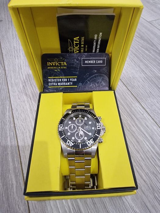 Vand ceasuri Invicta , 400 Ron bucata