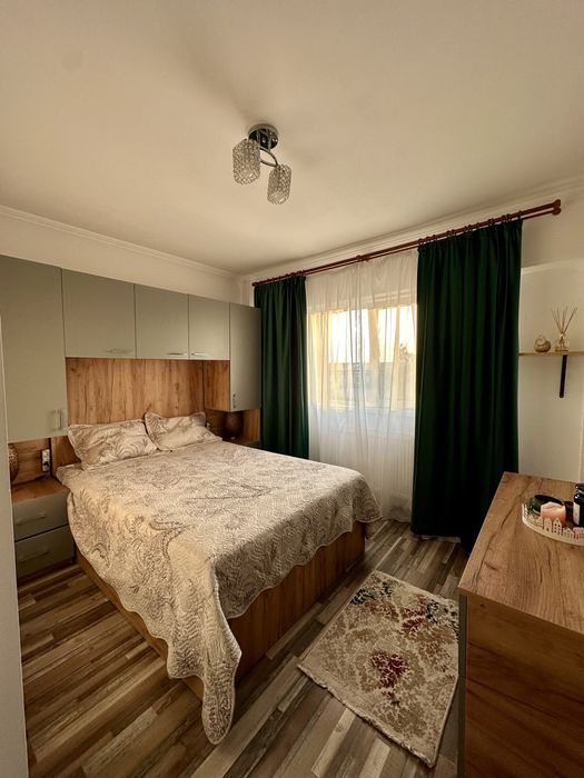 Apartament 4 camere 83 mp utili