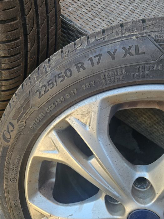 Roți aliaj originale i Ford r17 cu anvelope 225 50 17
