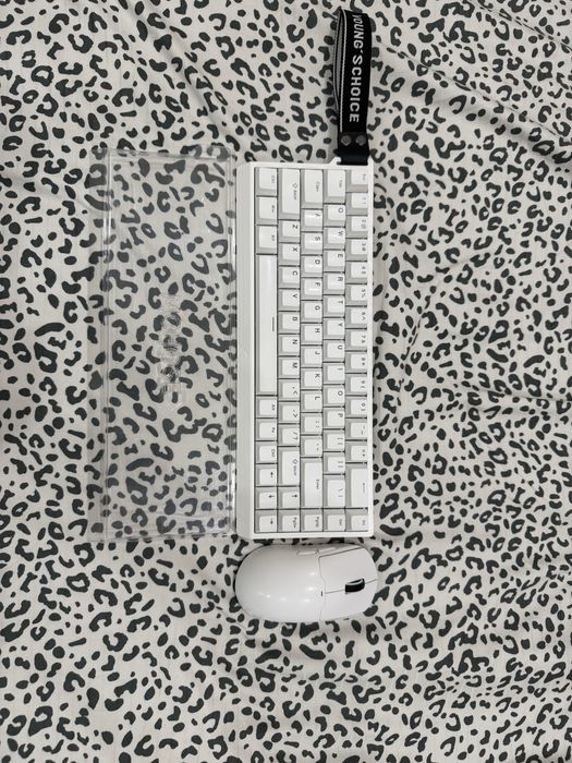 Продам Клавиатуру+Мышку