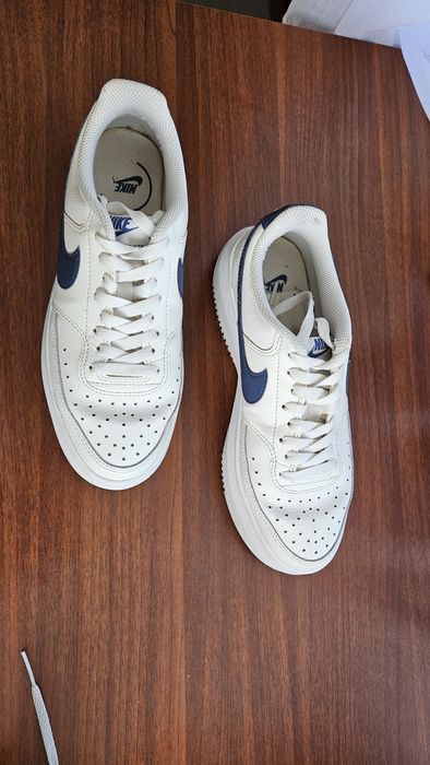 Маратонки Nike 39 номер