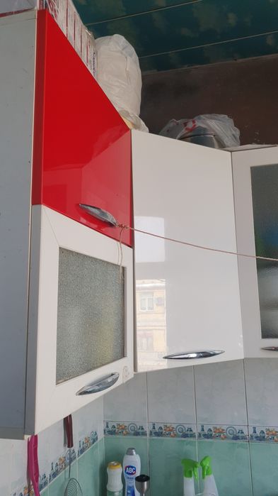 Кухиний гарнитур