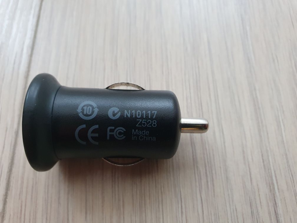 BELKIN încarcator auto USB nou Curier OLX