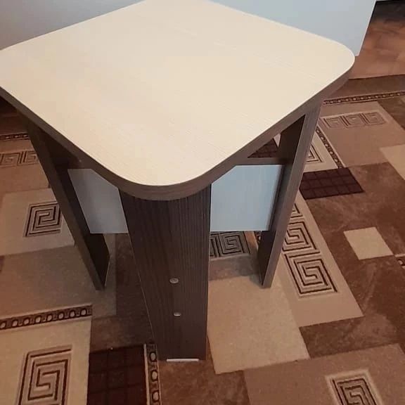 Продам табуретки новые