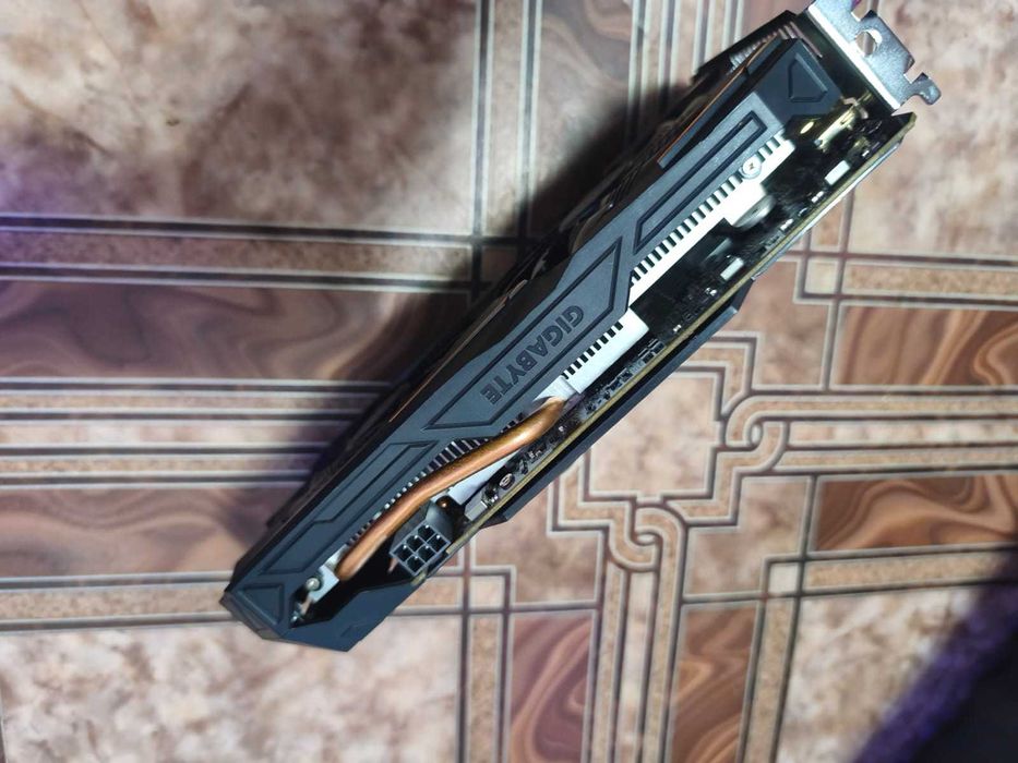 Placa video Gigabyte 1060 6GB