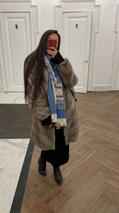 Шуба норковая в отличном состоянии