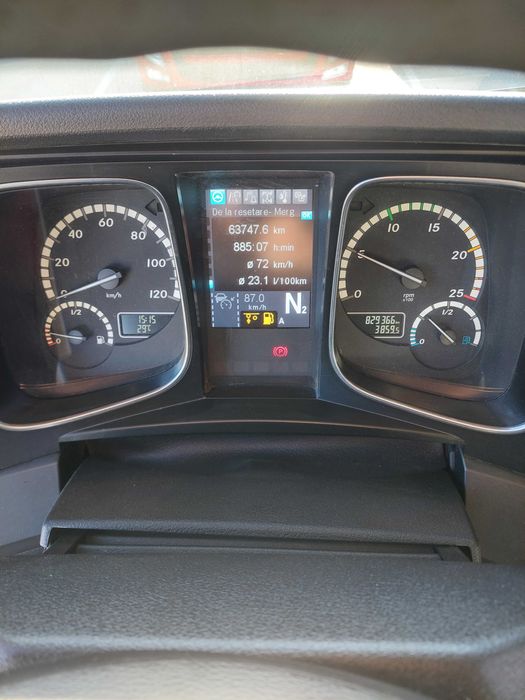 Cap tractor plus semiremorca