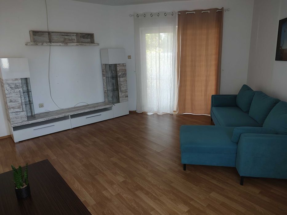 Închiriez casă în Jucu de Mijloc