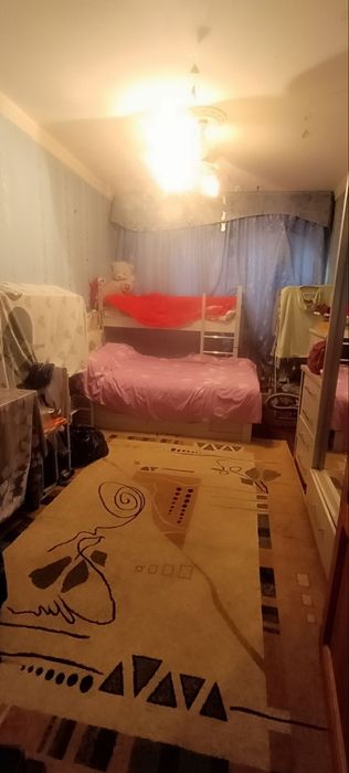 Сотилади Чилонзор 20 квартал 2 хонали разделка 54 КВ м