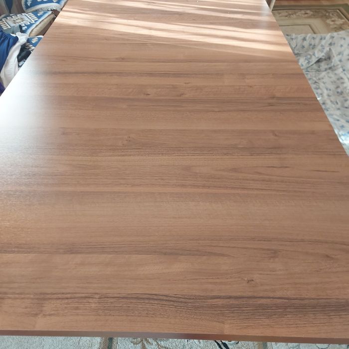Продам стол, размер 3,5* 1,10